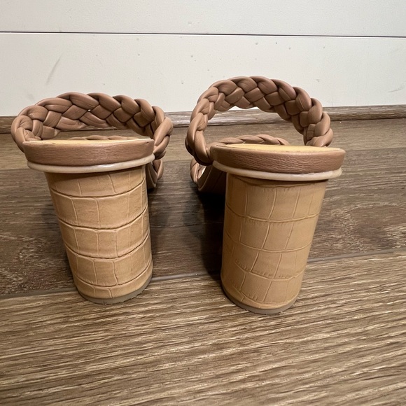 Dolce Vita Paily Stella Braided Strap Heels Cafe - Picture 8 of 11